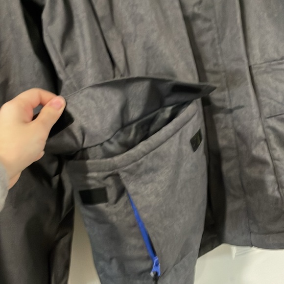 Amnesia grey winter jacket - Picture 3 of 9